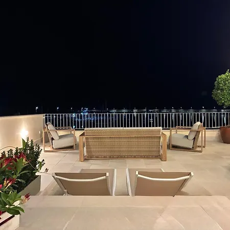 شقة Mode, With Panoramic Sea View Terrace مولفيتا